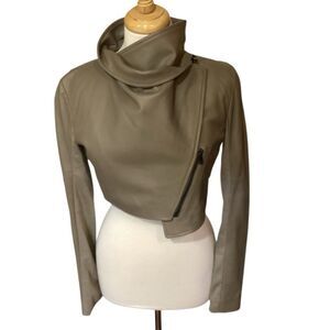Ixos 100% Pelle Leather Asymmetrical Cropped Jacket Made in Italy Size S 4-6